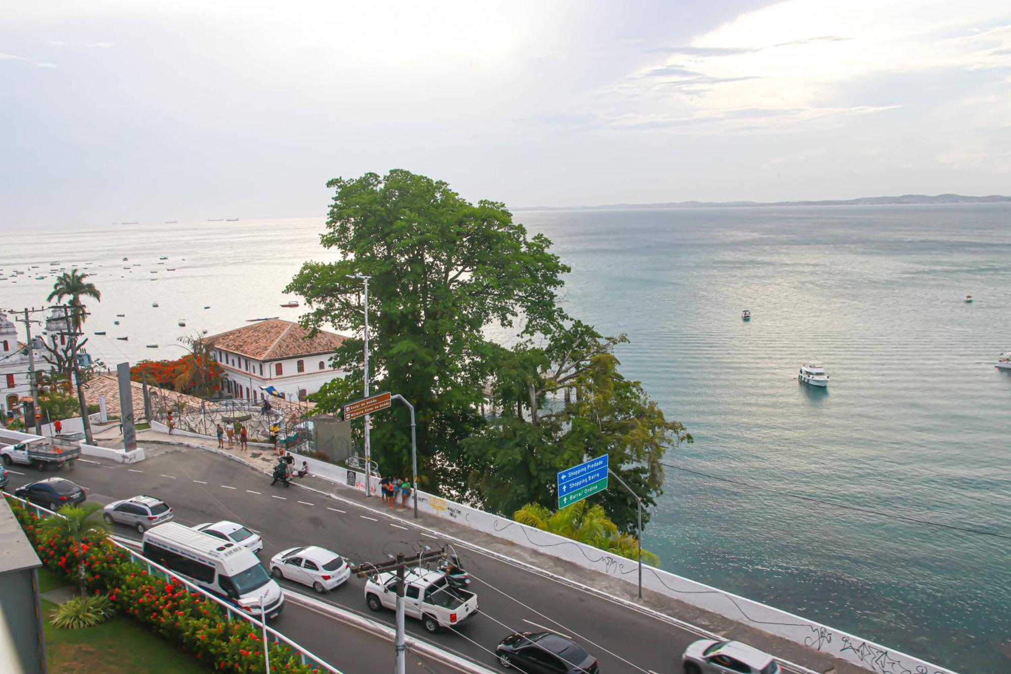 Cloc Marina Vista Mar P/ A Baia De Todos Os Santos Apartment ซัลวาดอร์ ภายนอก รูปภาพ