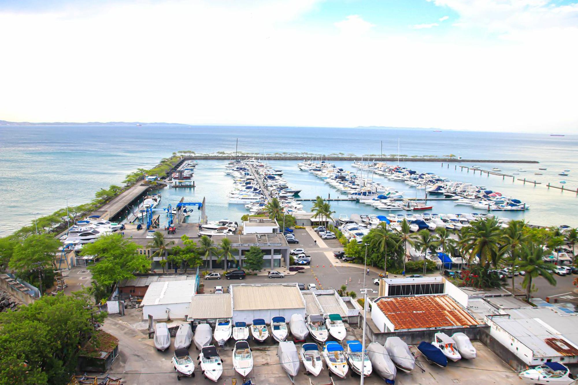 Cloc Marina Vista Mar P/ A Baia De Todos Os Santos Apartment ซัลวาดอร์ ภายนอก รูปภาพ