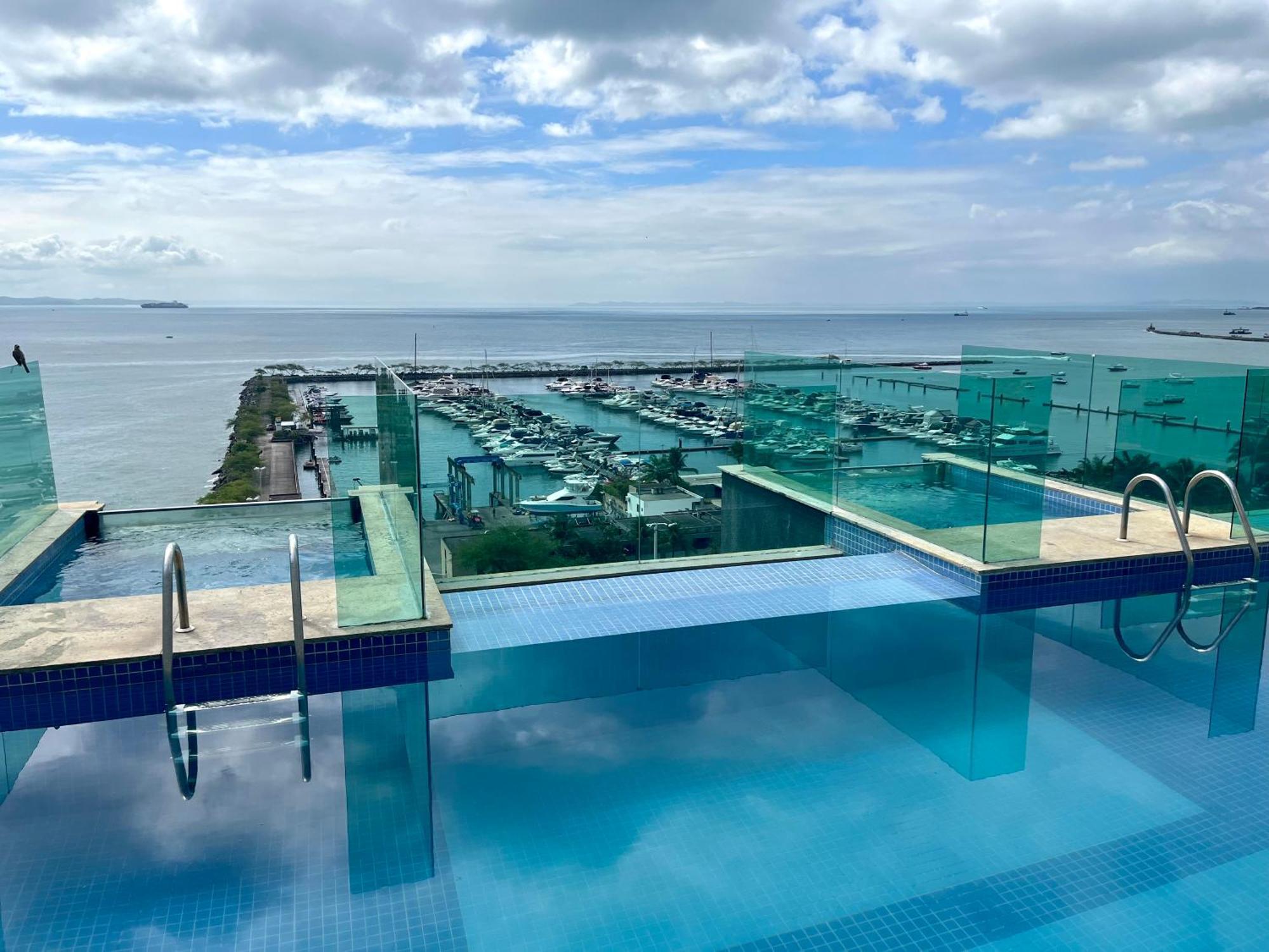 Cloc Marina Vista Mar P/ A Baia De Todos Os Santos Apartment ซัลวาดอร์ ภายนอก รูปภาพ